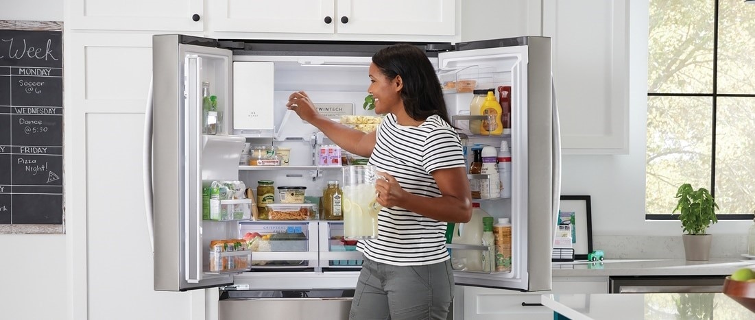 how-to-organize-your-fridge-01