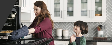 Large capcity built-in electric & gas ovens